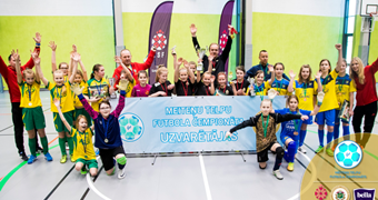Latvijas meiteņu telpu futbola čempionāta U-12 grupas tituls ceļo uz Olaini