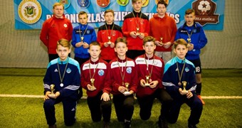 Mācību-treniņu spēles Rīgā pulcējušas LFF Futbola akadēmijas U-14 spēlētājus