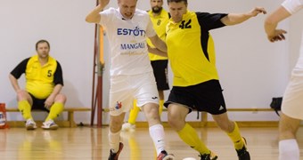 Rīgas telpu futbola čempionāta Izaicinājuma līgas vadošajā grupā bez lielām izmaiņām