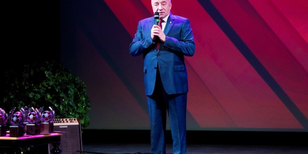 Jānis Mežeckis: Paldies par būšanu līdzās Latvijas futbolam 2017. gadā!