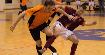 Industrial Steel Group nostiprina vadību Rīgas telpu futbola čempionāta Izaicinājuma līgas C grupā