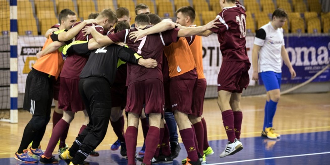 Latvijas telpu futbola 1. līgas čempionātā triumfē LDZ Cargo/DFA