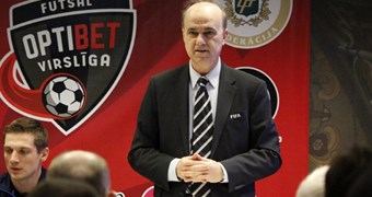 Rīgā notikušais FIFA telpu futbola tiesnešu seminārs pulcē vairāk nekā 70 interesentu