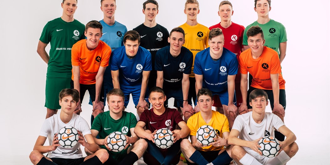 Noslēdzies Rīgas skolu telpu futbola kausa apakšgrupu posms zēniem un meitenēm
