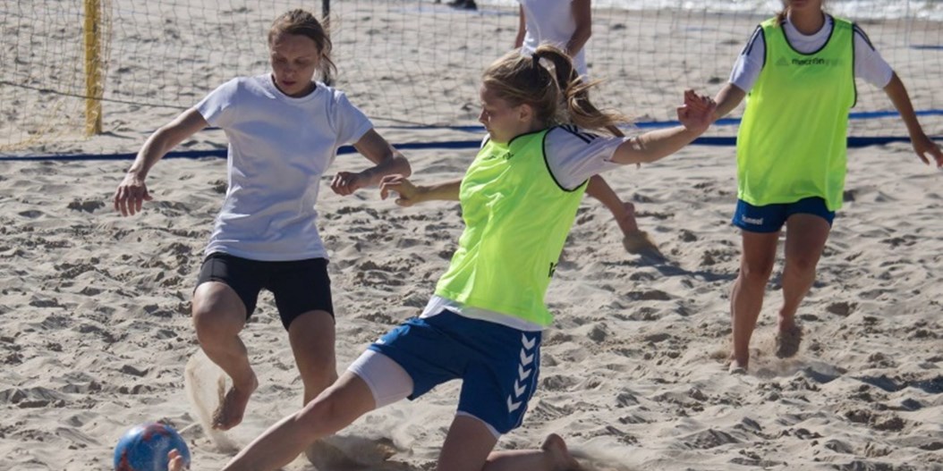 Sieviešu komandas aicina pieteikties Jūrmalas kausam pludmales futbolā