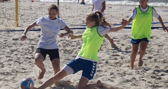 Sieviešu komandas aicina pieteikties Jūrmalas kausam pludmales futbolā