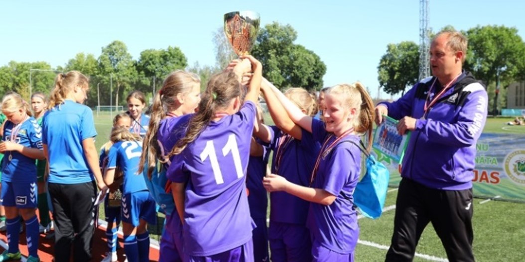 Meiteņu čempionāta U-12 Elites grupas zeltu izcīna AFA Olaine