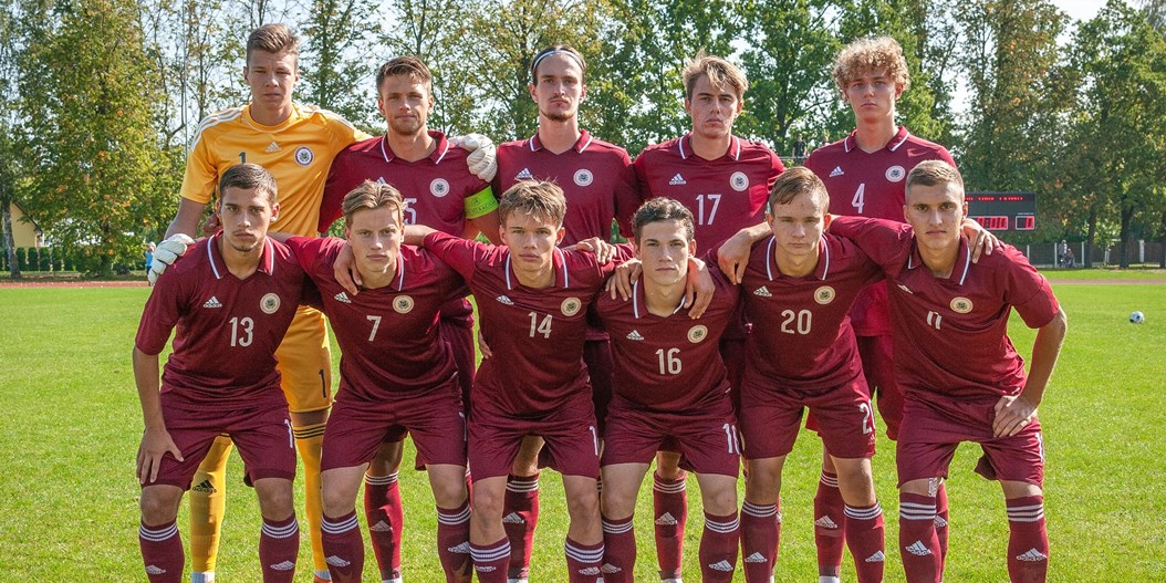 Latvijas U-19 izlase Federācijas kausa izcīņā uzvar Fēru salas