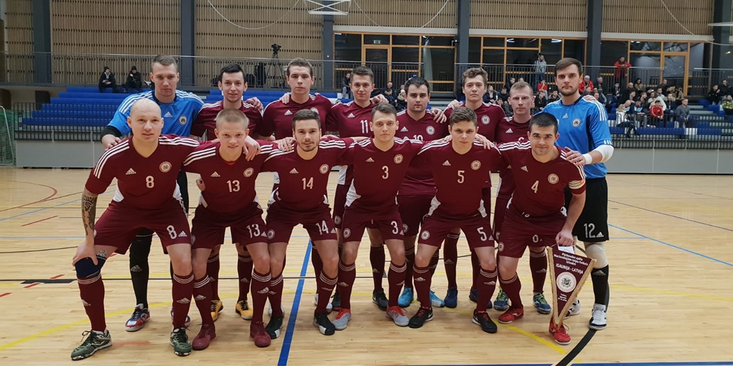 Latvijas telpu futbola izlase pirmajā pārbaudes spēlē pieveic Igauniju