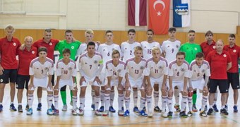 Ludzā U-19 telpu futbolisti piekāpjas Turcijai