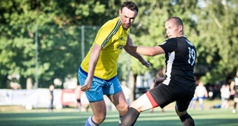 Saasinās cīņa par Rīgas minifutbola čempionāta medaļām