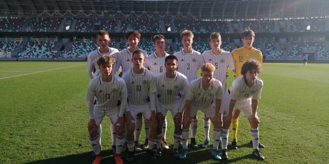 Latvijas U-17 izlase trenerim dzimšanas dienā dāvā uzvaru pār Serbiju