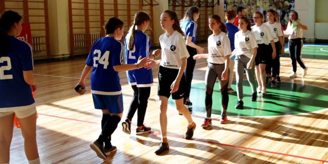 Projekta "Meiteņu futbols atgriežas skolās" norise pārcelta uz jauno mācību gadu