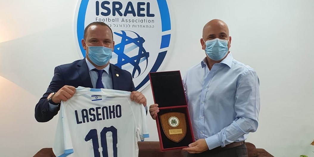 Vadims Ļašenko pirmajā ārvalstu vizītē tiekas ar Izraēlas Futbola asociācijas prezidentu