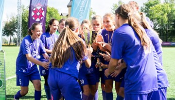Olaines un Viļānu meitenes labākās U-14 čempionātā
