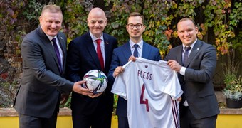 FIFA un LFF prezidentu tikšanās ar Plešu izceļ infrastruktūras devumu reģionālajai ekonomikai