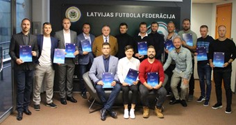 A-UEFA licenci saņem 20 treneri