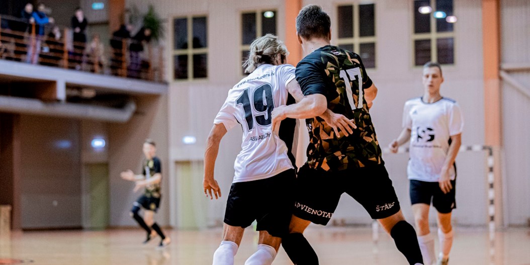 Rīgas telpu futbola čempionāta priekšgalā ASK "Kadaga" un "New Project"