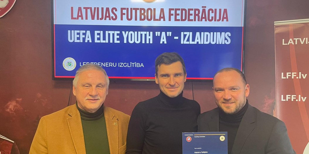 UEFA A "Elite Youth" licenci saņem 12 treneri