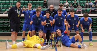 Jaunatnes telpu futbola čempionāta tituli ceļo uz Rīgu, Rēzekni un Ķekavu