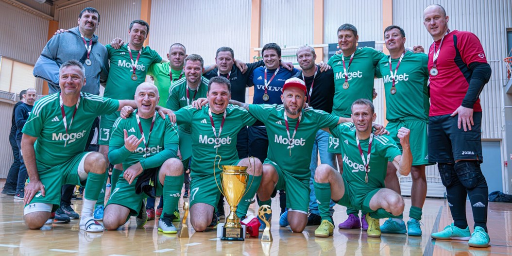 Aizkraukles "Samgus" uzvar veterānu telpu futbola čempionātā