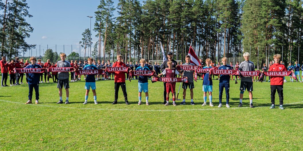 Futbola akadēmijas audzēkņiem sezonas pirmās reģionālo izlašu spēles