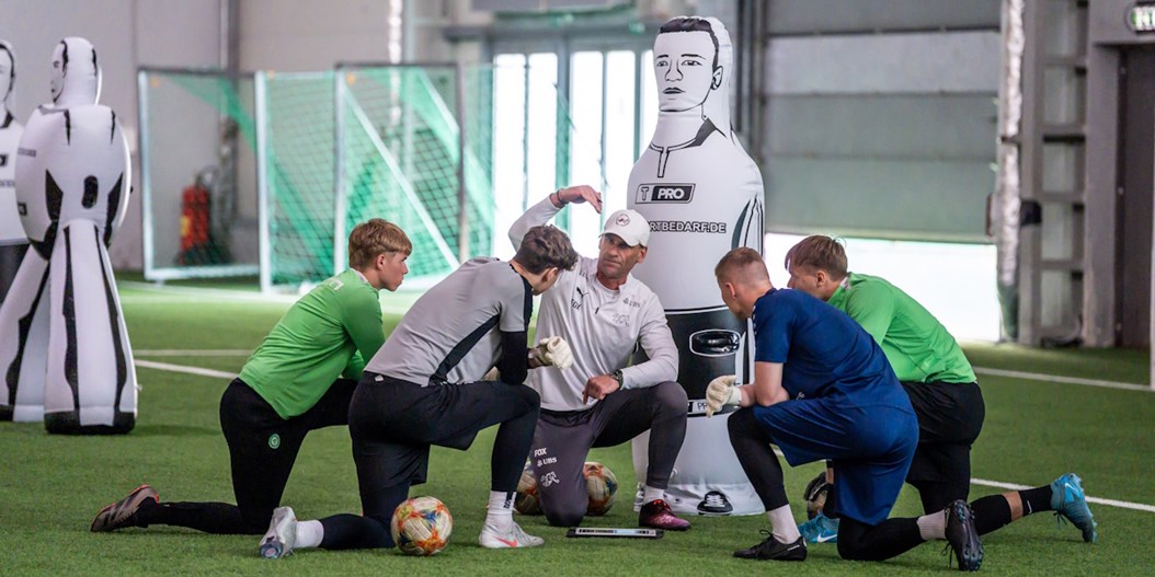 Vārtsargu treneri skolojas pie šveicieša Foleti