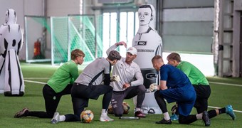 Vārtsargu treneri skolojas pie šveicieša Foleti