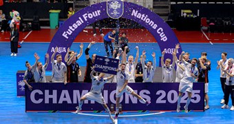 Telpu futbola izlase ar nevainojamu bilanci triumfē turnīrā Indonēzijā