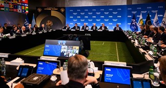 V. Ļašenko ievēlēts FIFA Telpu futbola komitejas priekšsēdētāja amatā