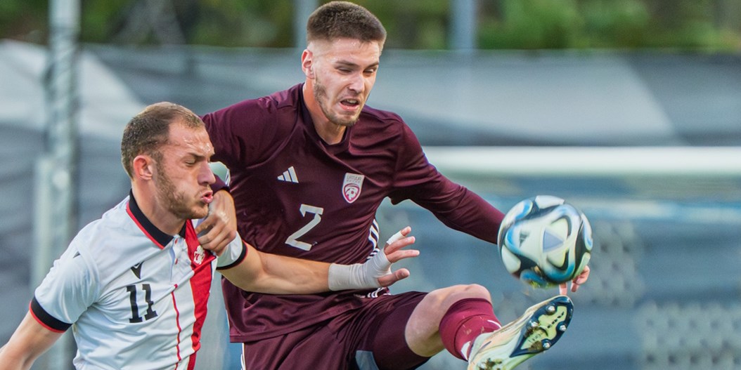 Latvijas U-21 izlase pirmajā mājas spēlē izcīna pirmo punktu