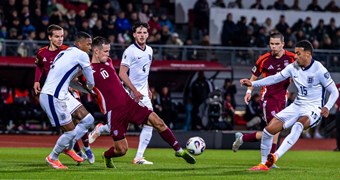 Futbola svētkos jauns apmeklētības rekords
