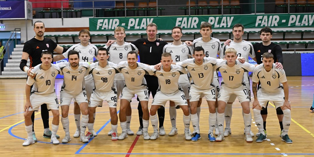 Uzvarēti arī rangā augstāk esošie rumāņi