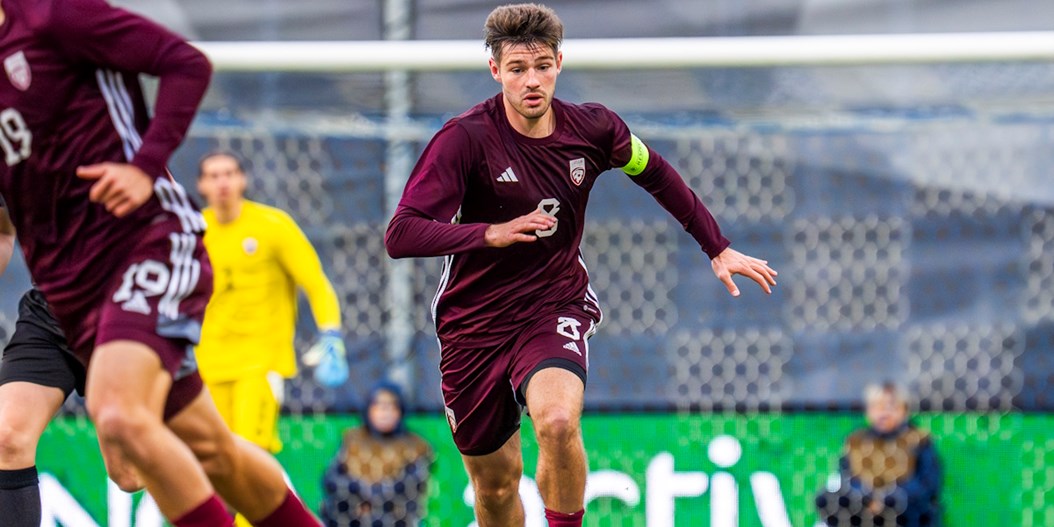 Belfāstas dubļos visu izšķir veiksmīgs soda sitiens