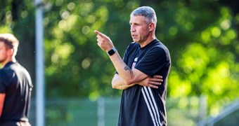 Pagarina līgumu ar Latvijas U-19 izlases galveno treneri Dobrecovu