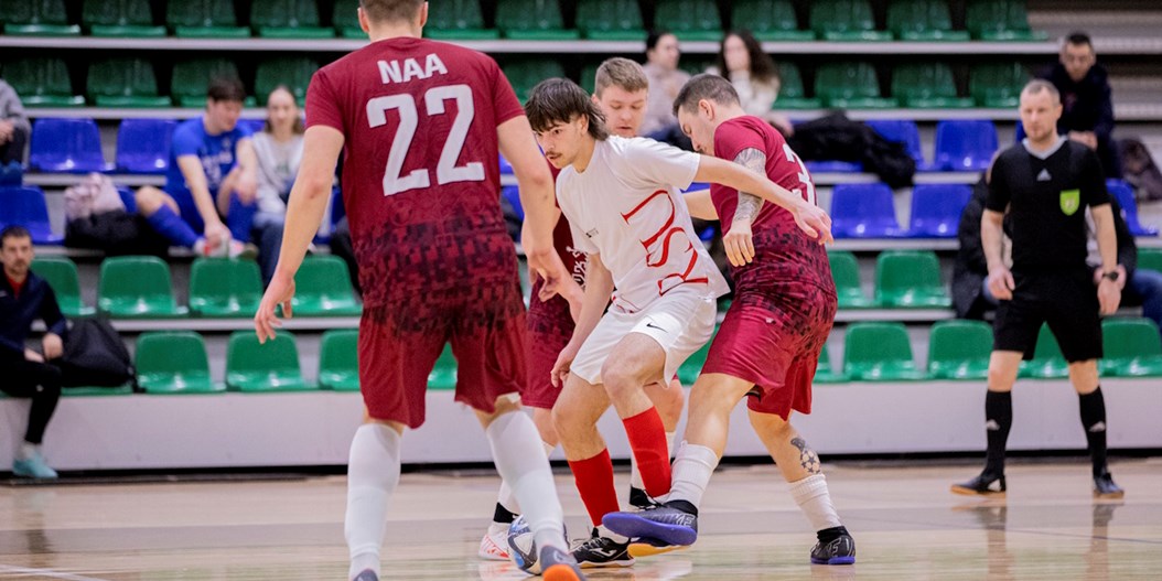 Sākusies pieteikšanās Latvijas Universiādes turnīriem telpu futbolā