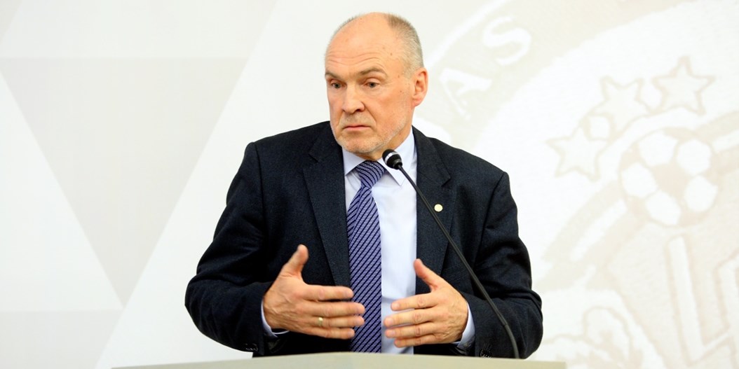 Apsveicam Gunti Indriksonu apaļajos svētkos!