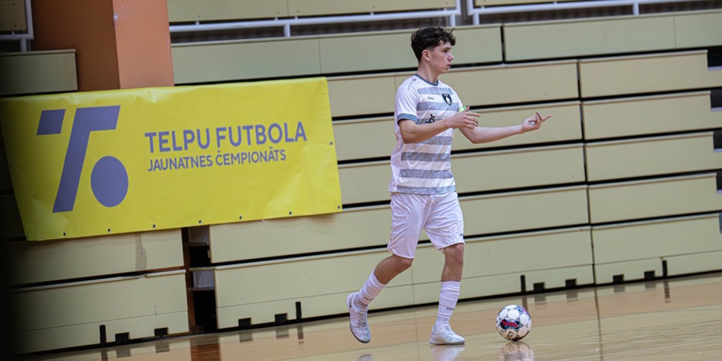 Izkristalizējas favorīti jaunatnes telpu futbola čempionātā