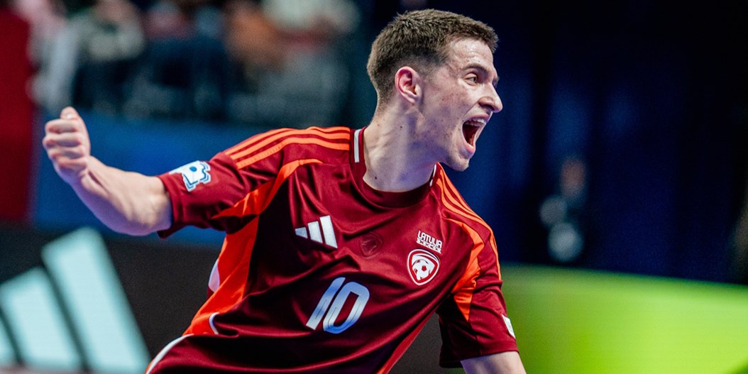 Debijā "sausā" uzvara un kupls atbalsts