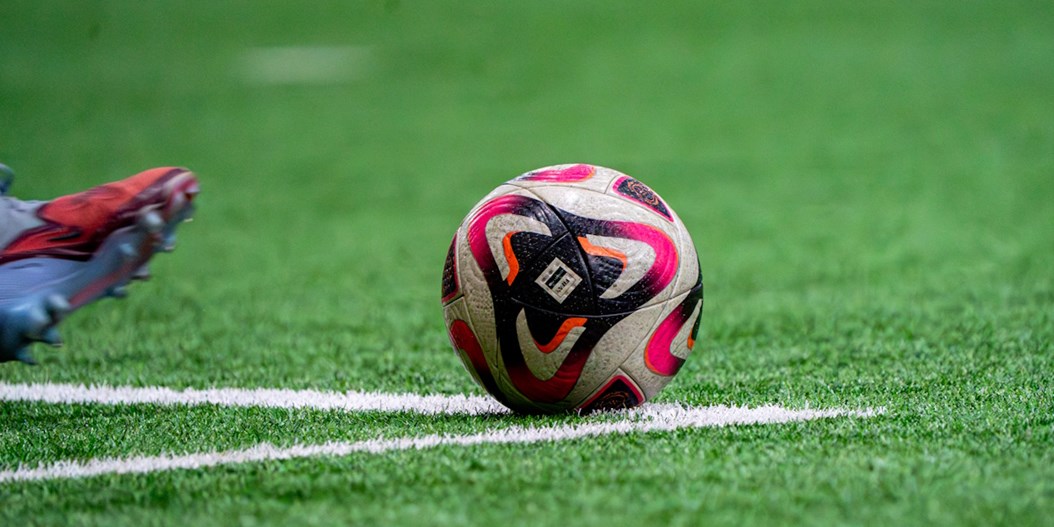 Pretendenti saņem 1. līgas licences