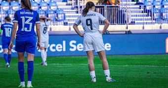 Debijā divi vārti un iedvesmojošs otrais puslaiks