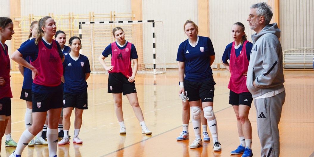 Sieviešu telpu futbola izlases kandidātes gatavojas atlases turnīram