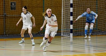 Pēc laba pirmā puslaika jāpiekāpjas arī mājiniecēm