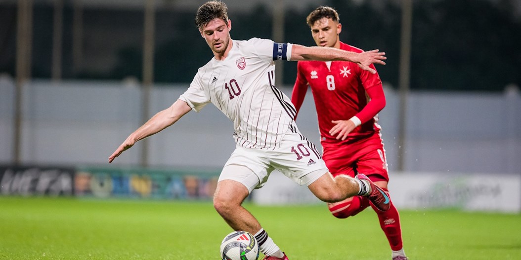 Gruzijā pēc vairākuma un vadības iegūšanas jāsamierinās ar punktu