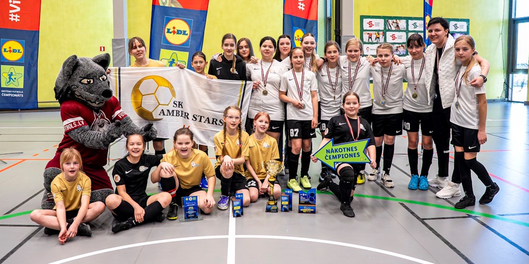 Ar TFS "Stars" uzvaru U-12 grupā beidzies meiteņu telpu futbola čempionāts