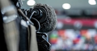 Aicinām mediju pārstāvjus akreditēties darbam sieviešu futbola izlases spēlēs aprīlī