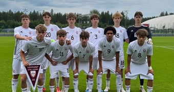 Latvijas U-17 izlase sasit piecas bumbas Lietuvai