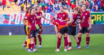 Latvijas sieviešu futbola izlasei pārbaudes spēle Francijā