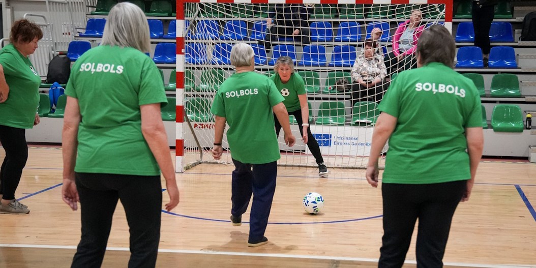 Dalībniekus aicina uz soļbola svētkiem Jaunmārupē un Cēsīs