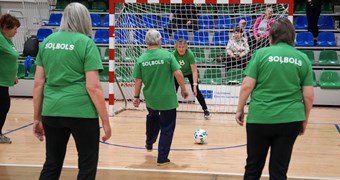 Dalībniekus aicina uz soļbola svētkiem Jaunmārupē un Cēsīs